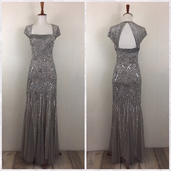 Adrianna Papell Dresses & Skirts - Adrianna Papell Sequin Beaded Cap Sleeve Dress